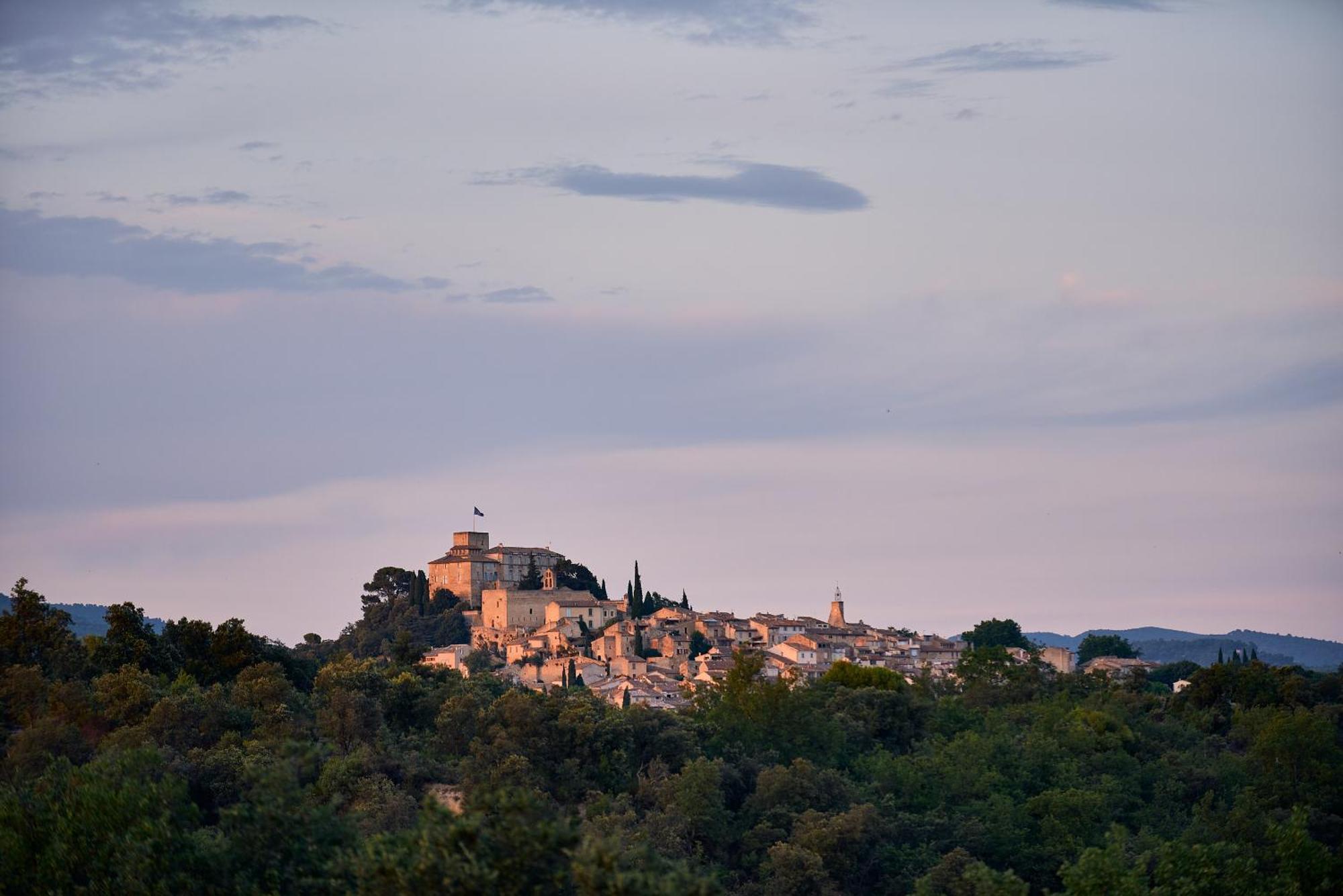 Domaine La Ferme Hi Bride Panzió Villelaure Kültér fotó