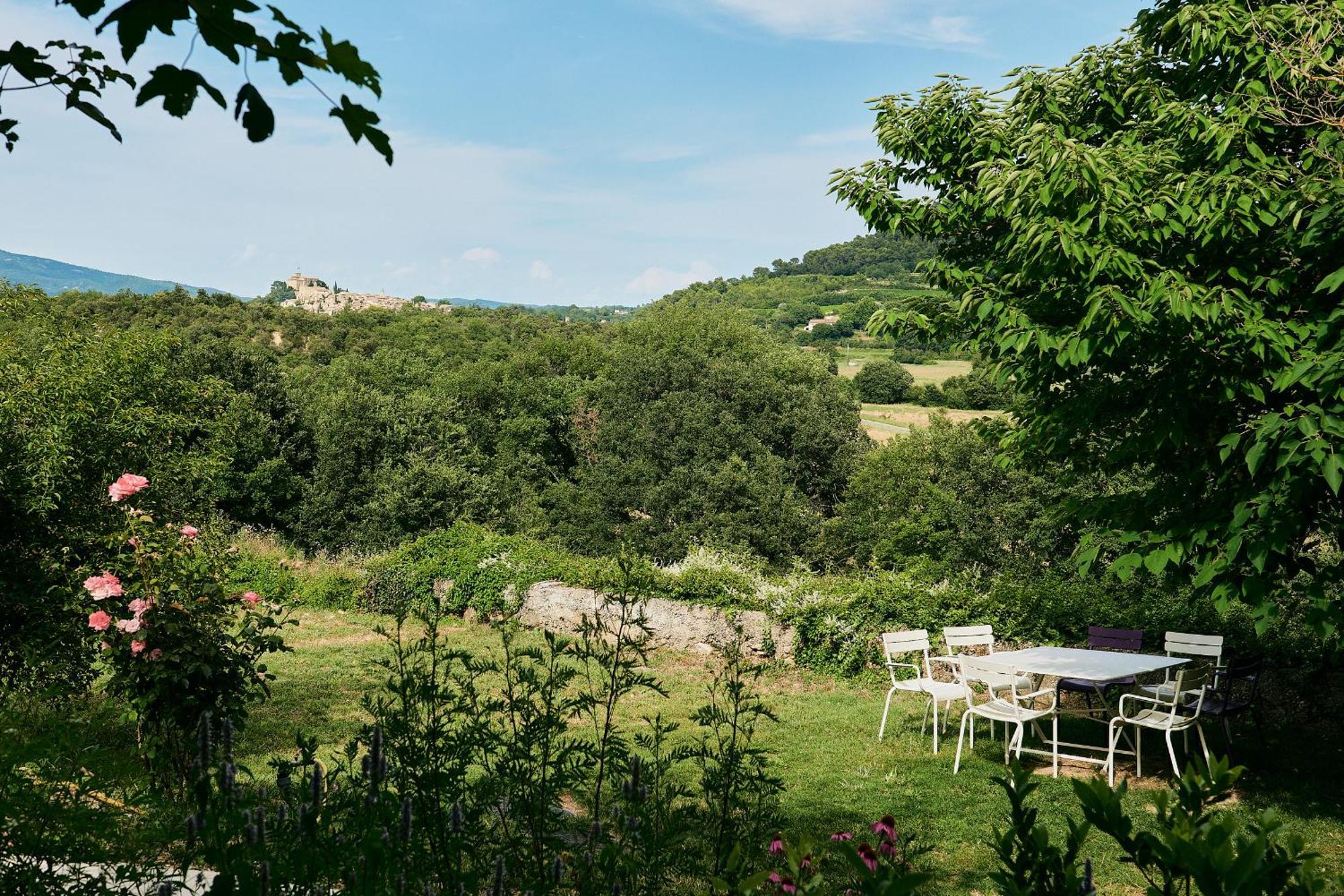 Domaine La Ferme Hi Bride Panzió Villelaure Kültér fotó