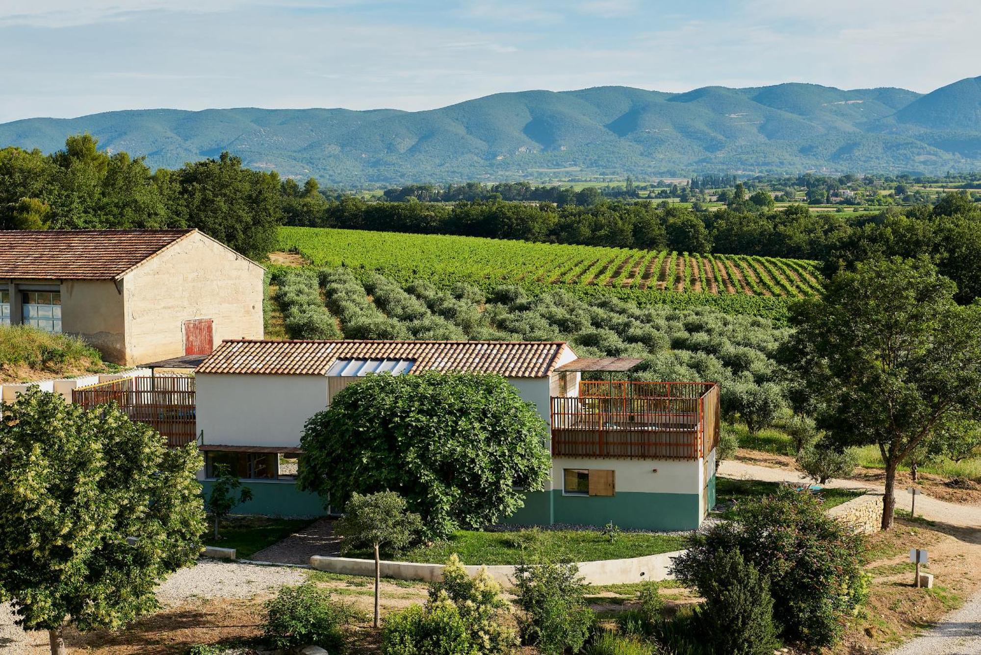 Domaine La Ferme Hi Bride Panzió Villelaure Kültér fotó