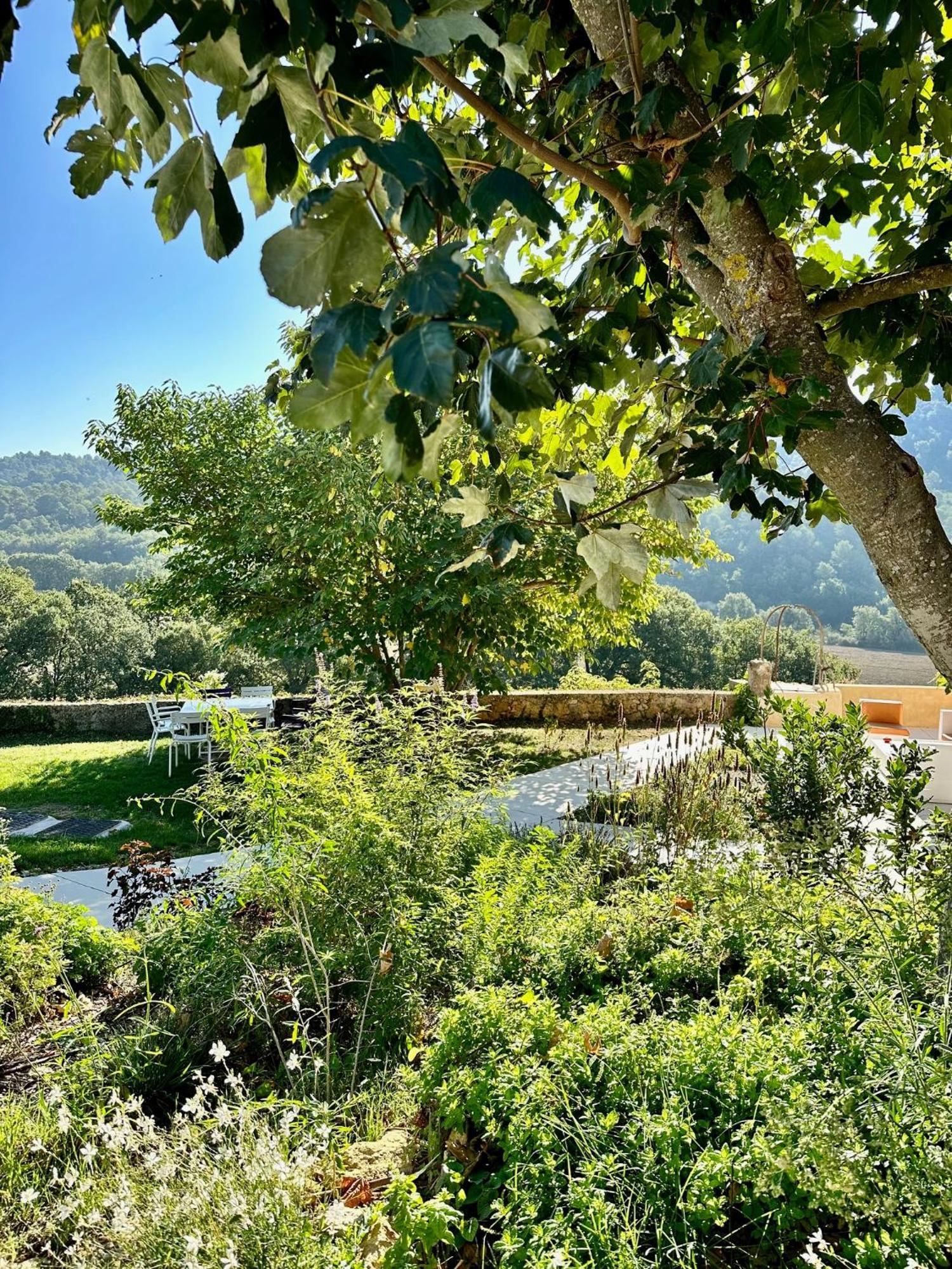 Domaine La Ferme Hi Bride Panzió Villelaure Kültér fotó